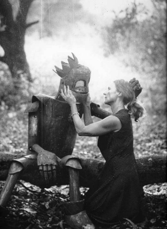 History remembers everything (94 pics)