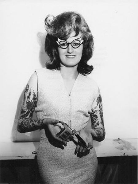 Tattoos from the past (29 pics)