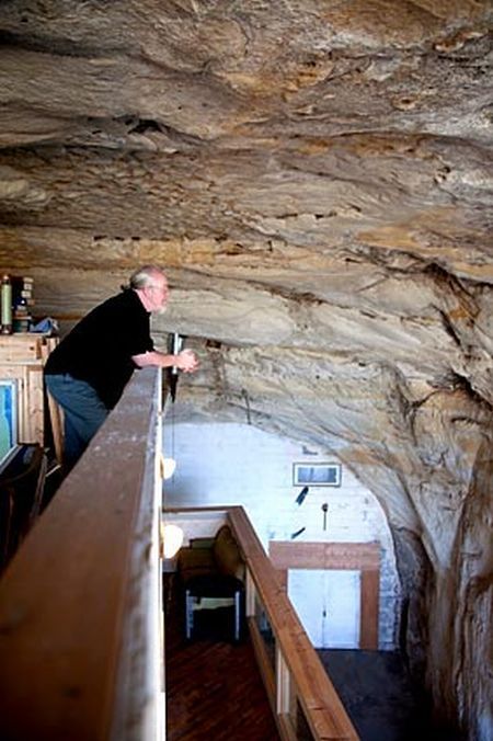 Unusual home (15 pics)
