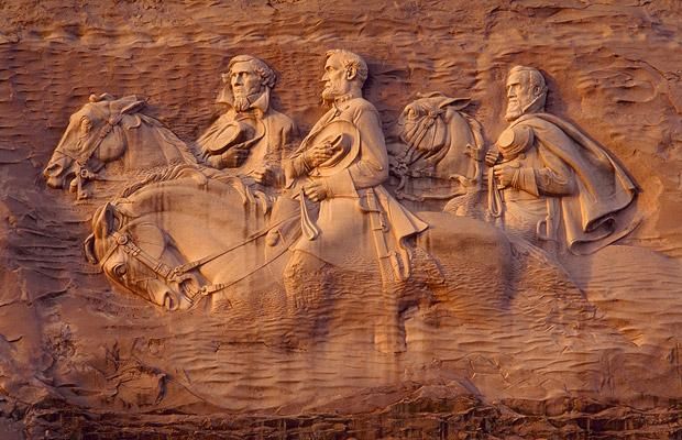 Giant sculptures and monuments carved directly into the rock (12 pics)