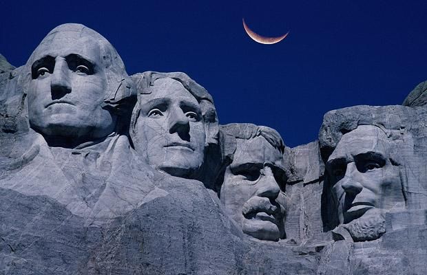 Giant sculptures and monuments carved directly into the rock (12 pics)