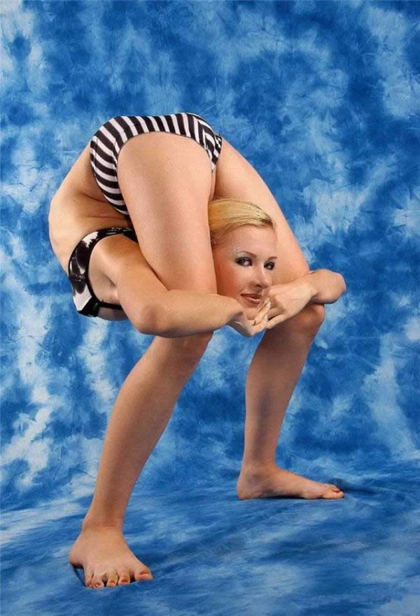 Unusually flexible girls (40 photos)