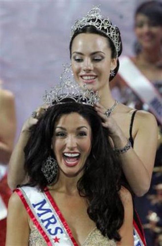 Reaction to victory (27 pics)