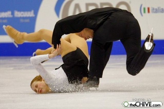 The best moments of figure skating  35 pics