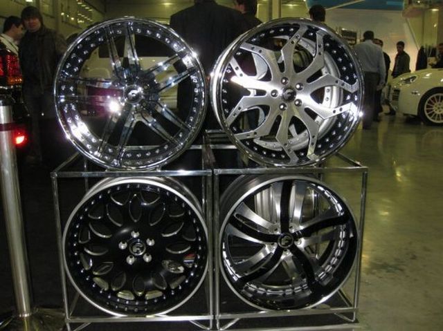 Wheel trims (70 pics)