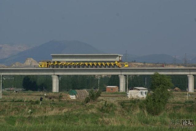 Bridge construction (3 pics)