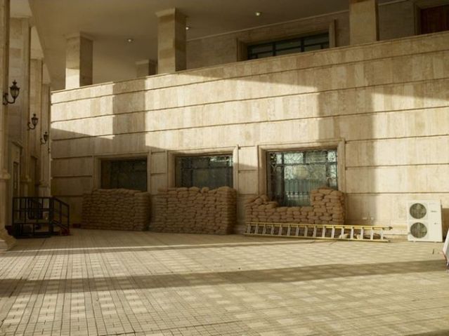 Palaces of Saddam Hussein (32 pics)