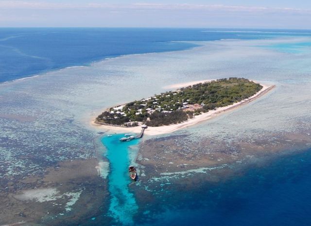 Australia – The Great Barrier Reef (43 pics)