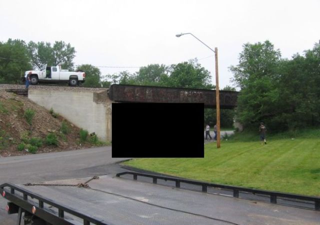 He didn’t pass through (3 pics)