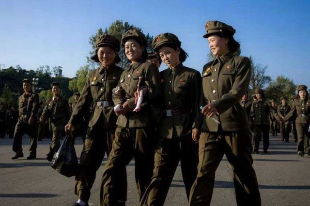 The army of North Korea (33 photos)