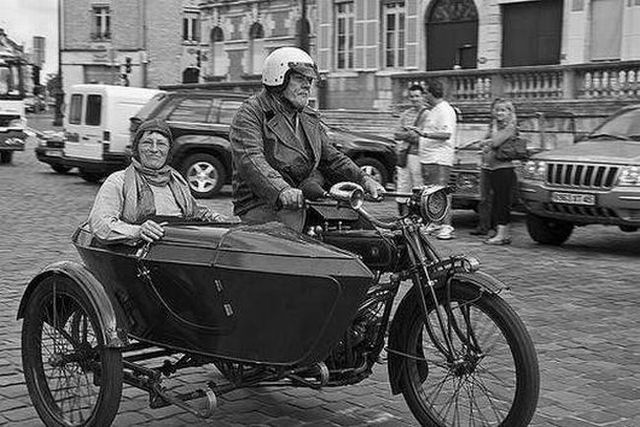 The most ridiculous Side Carts in the world (48 photos)