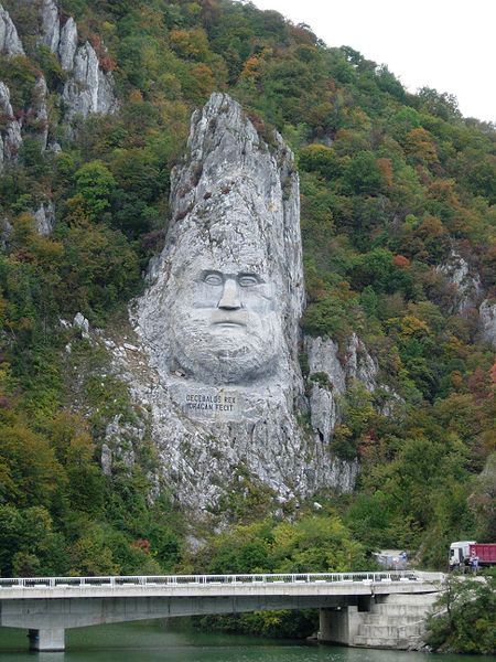 Living Rock – Massive monuments sculpted in situ (13 pics)