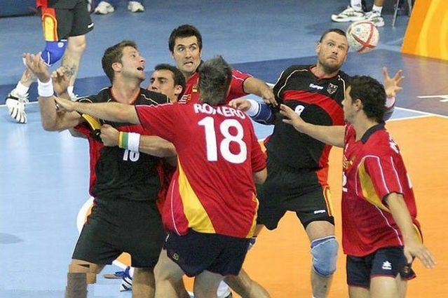 Funny faces of athletes (50 pics)