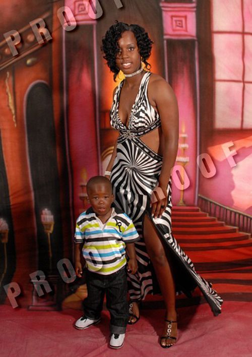 Ghetto style prom (10 pics)
