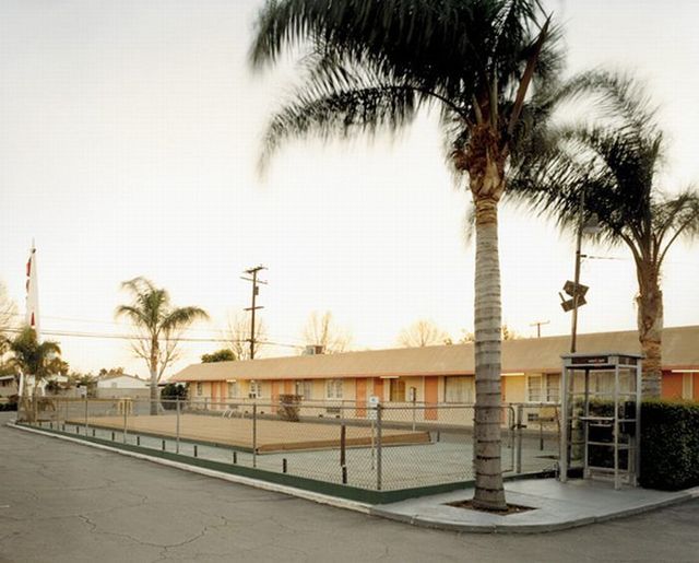 Abandoned motels in USA (17 pics)