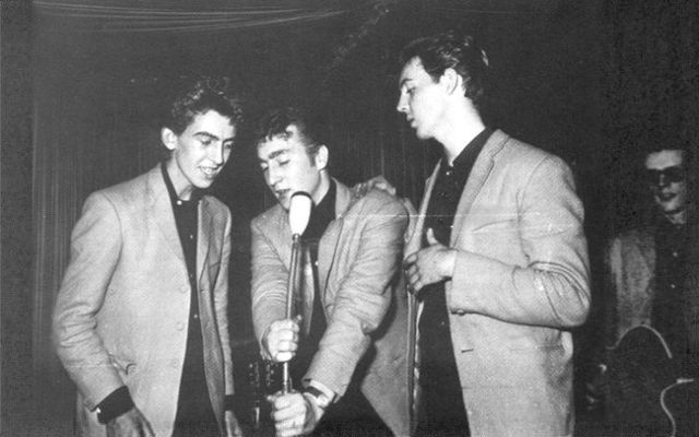 Unpublished photos of the Beatles when they were young (37 pics)