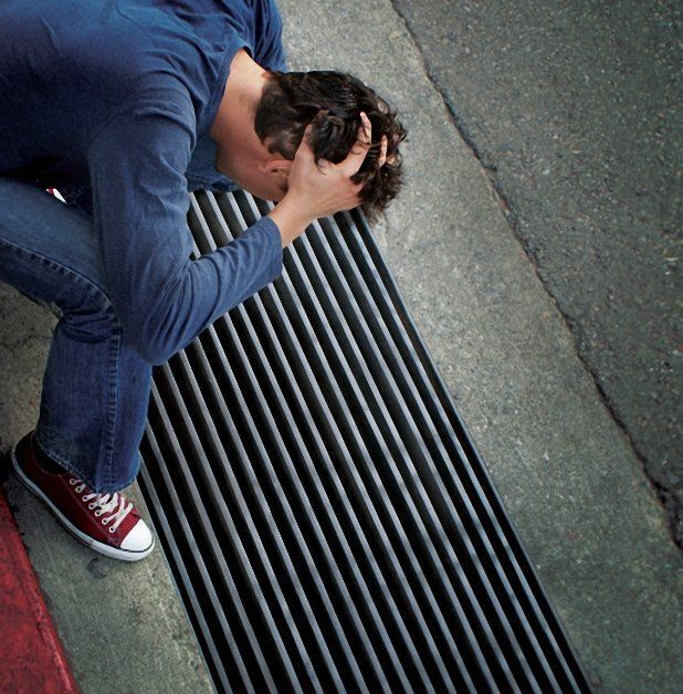 Funny creative Phillips ad (3 pics)