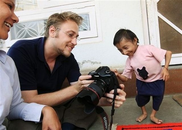 The World's Smallest Man (14 pics)