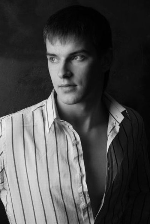 Some hot guys for the ladies (60 pics)