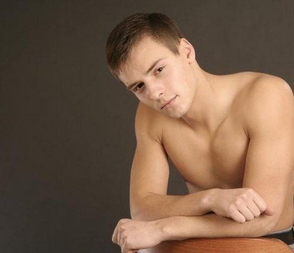 Some hot guys for the ladies (60 pics)