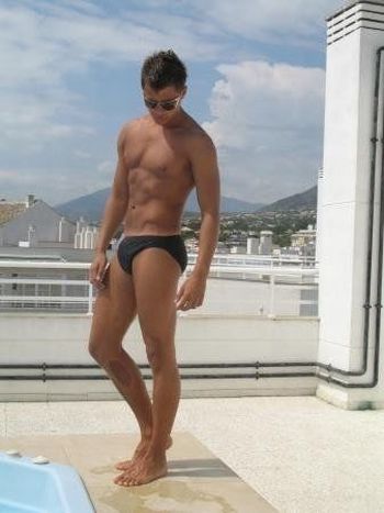 Some hot guys for the ladies (60 pics)