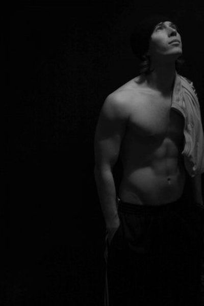 Some hot guys for the ladies (60 pics)
