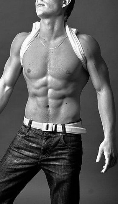 Some hot guys for the ladies (60 pics)
