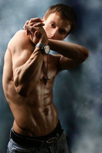 Some hot guys for the ladies (60 pics)