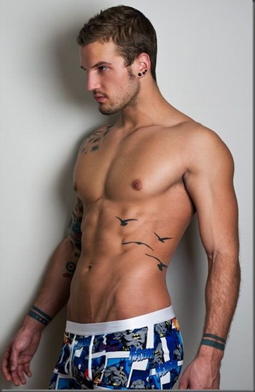 Some hot guys for the ladies (60 pics)