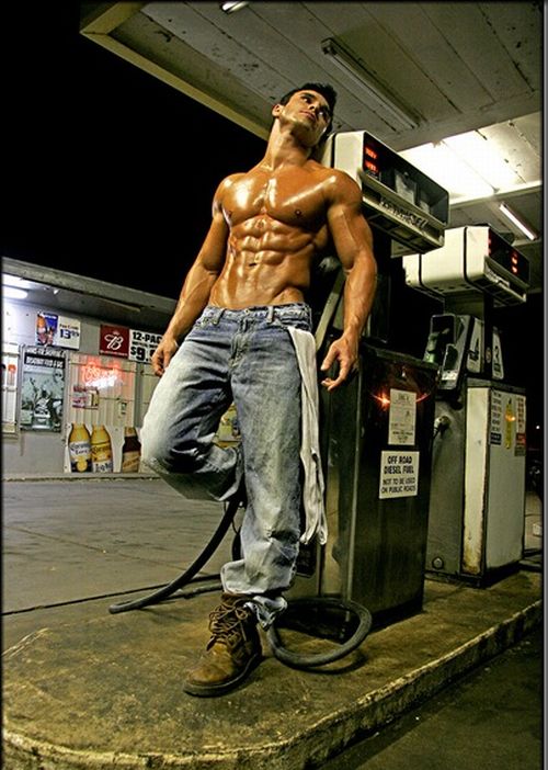Some hot guys for the ladies (60 pics)