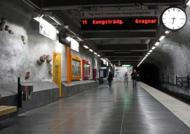 Stockholm subway (35 pics)