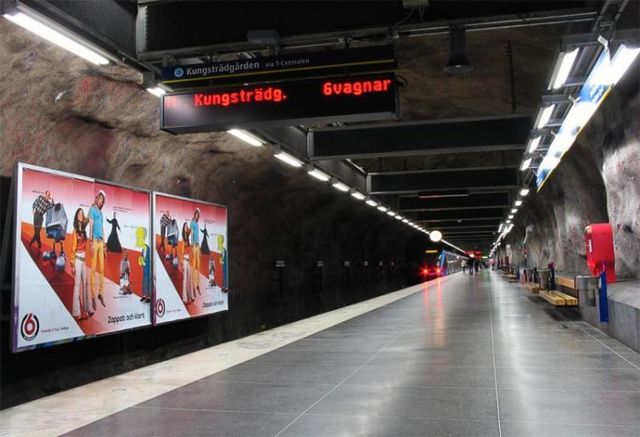 Stockholm subway (35 pics)