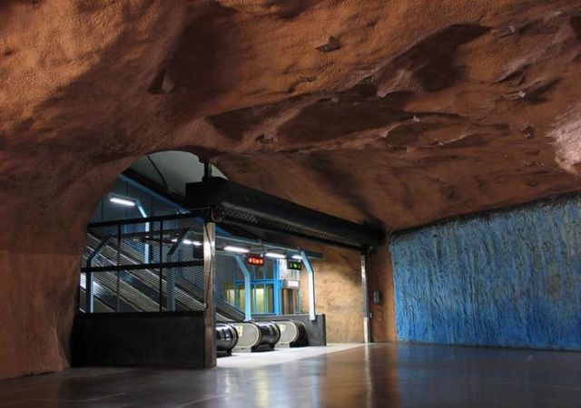 Stockholm subway (35 pics)