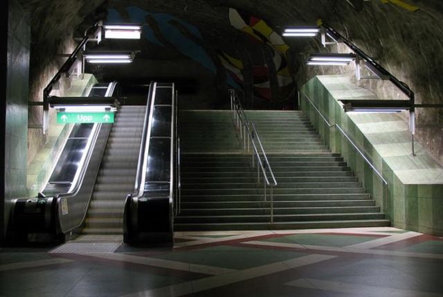 Stockholm subway (35 pics)