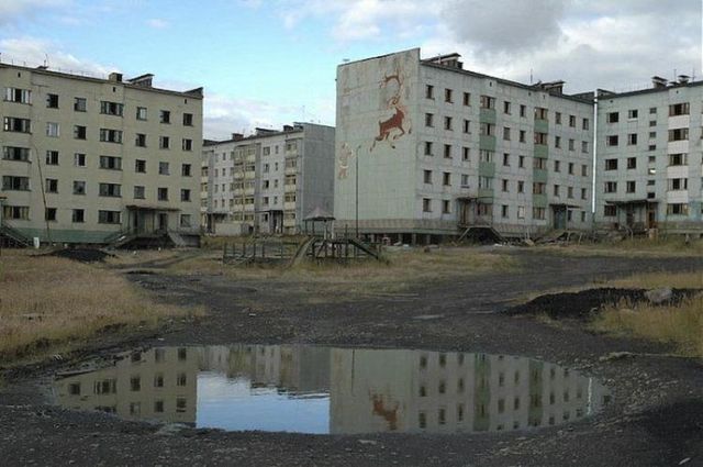 People don’t live here anymore ... (91 pics)