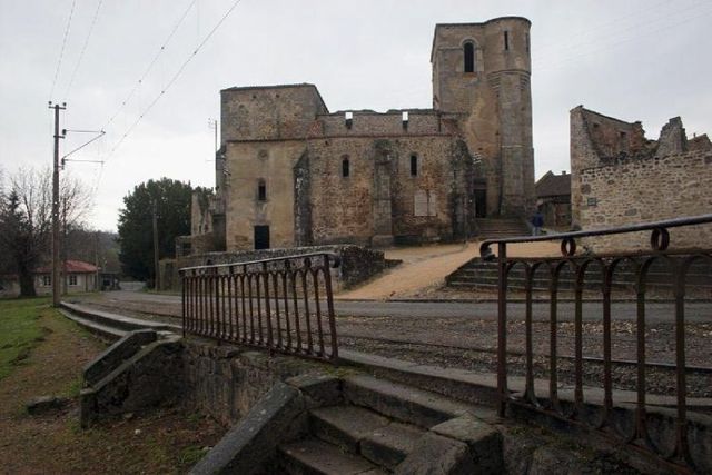 People don’t live here anymore ... (91 pics)