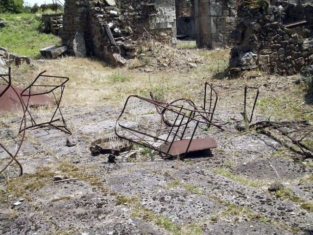 People don’t live here anymore ... (91 pics)