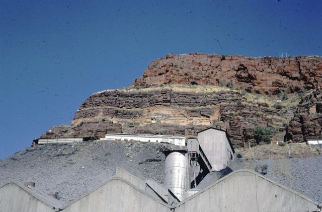 People don’t live here anymore ... (91 pics)