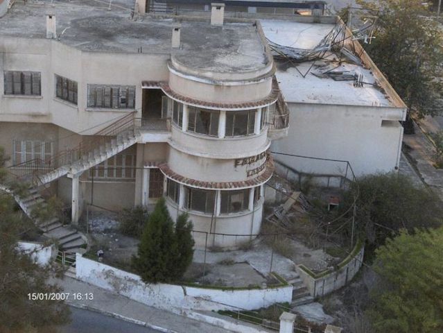 People don’t live here anymore ... (91 pics)