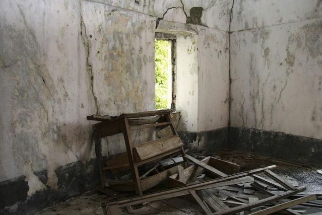 People don’t live here anymore ... (91 pics)