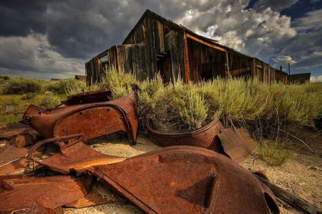 People don’t live here anymore ... (91 pics)