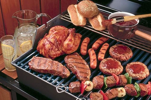 Are we obliged to do barbecue outdoors? (3 pics)