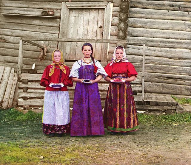 Color photos of almost hundred years ago (23 photos)