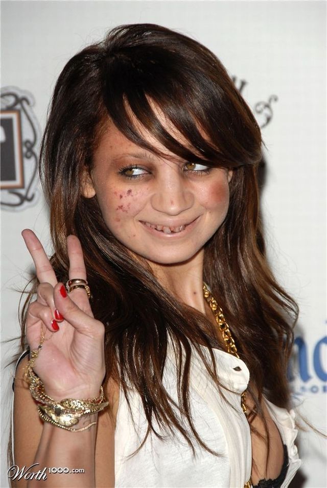 Scary celebrities (51 pics)