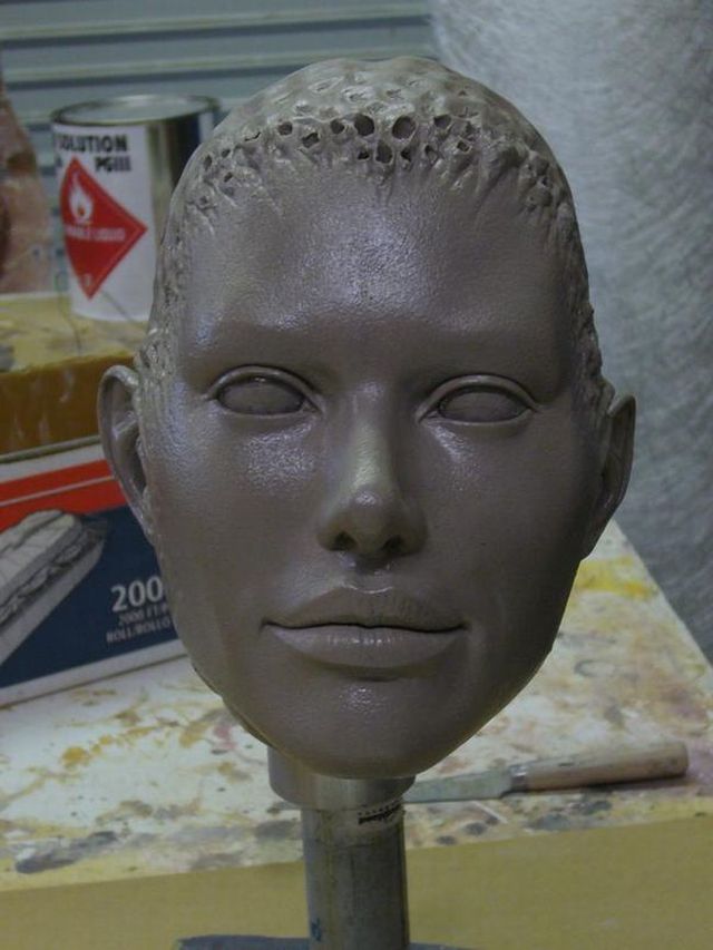 The sculpture of the Queen of Blades (24 pics)