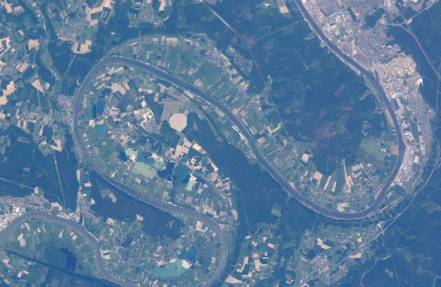 Beautiful pictures taken from the International Space Station (34 pics)