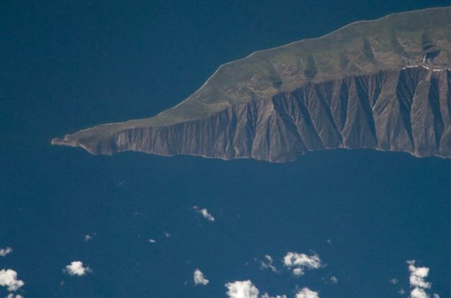 Beautiful pictures taken from the International Space Station (34 pics)