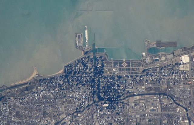 Beautiful pictures taken from the International Space Station (34 pics)