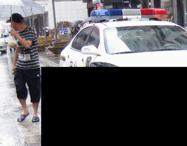 One law for everybody even in China (3 pics)