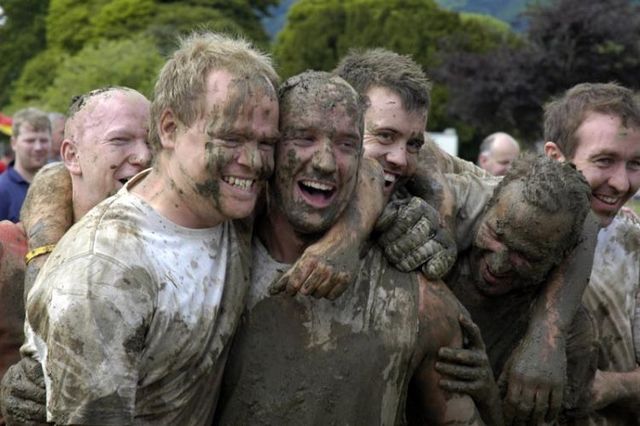 Swamp Football (36 pics)